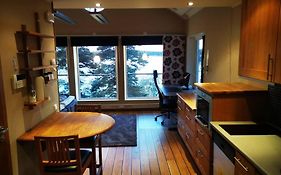 Villa Kolarvik med privat badstrand